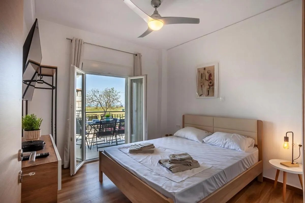 Sunkissed Beachfront Holiday Home Скала-Фуркас 0*,  Греция